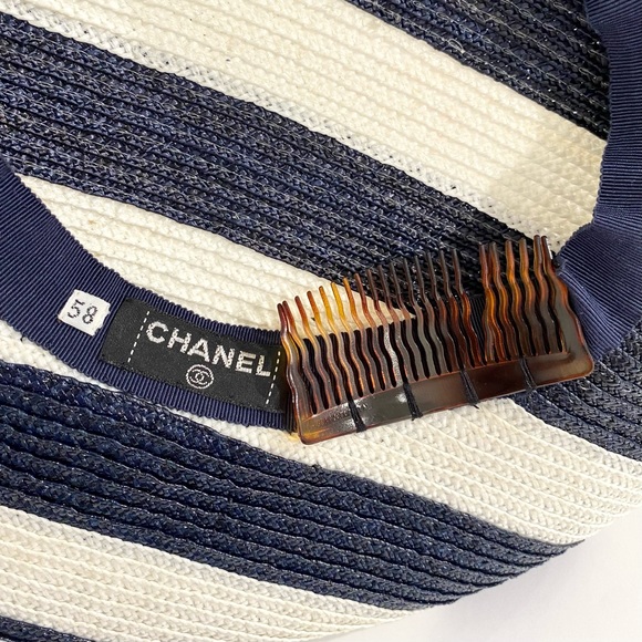 Authentic Vintage Chanel Navy and White Striped Saucer Hat w Box - Picture 10 of 11